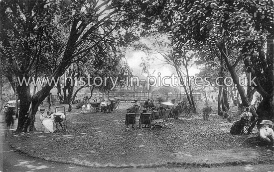 The Bandstand, Cliff Park, Dovercourt, Essex. c.1905